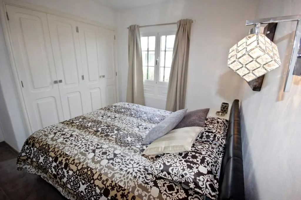 Club Valena 3, modern apartment, Wifi, close to amenities, beach at Matagorda