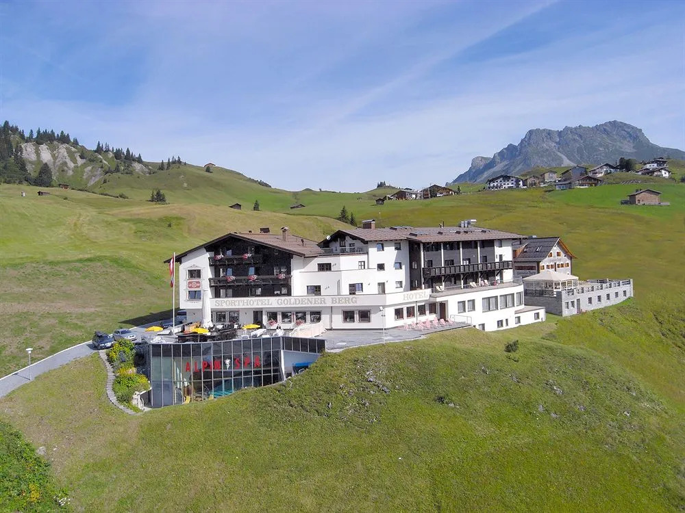 Hotel Goldener Berg