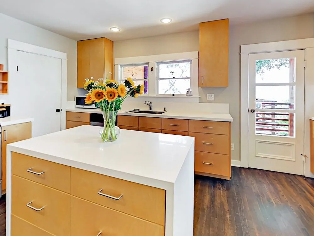 Echo Park House 2 Bedrooms 2 Bathrooms Home