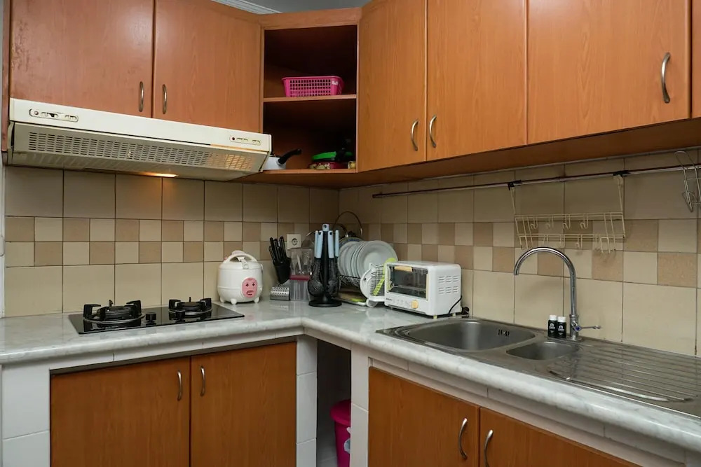 Spacious And Convenient 3br at Pangeran Jayakarta Apartment