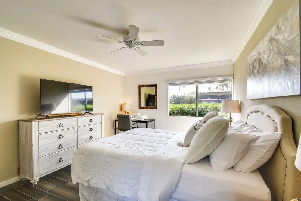 Near Fashion Square & Old Town: Scottsdale Condo!