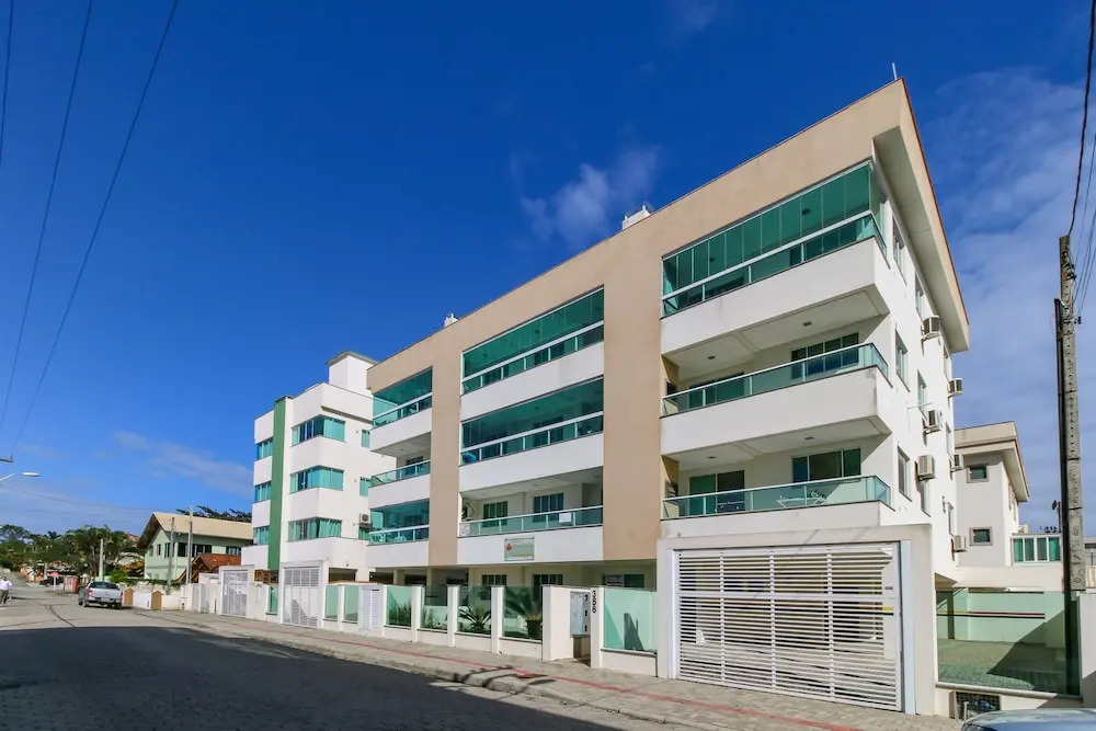 Aluguel Apartamento 2 quartos sendo 1 suíte - 528