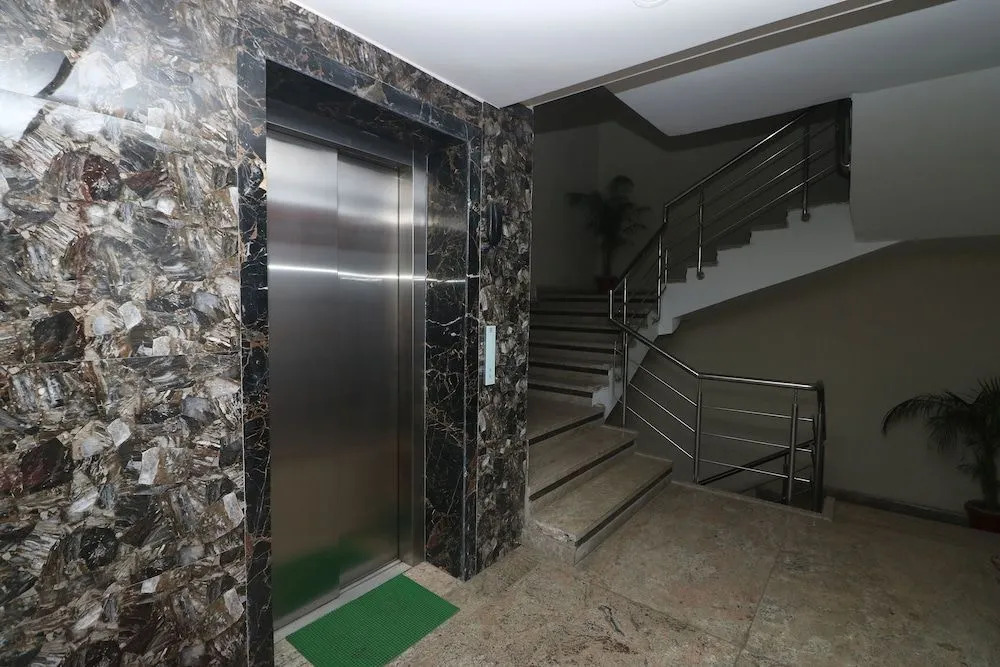 OYO 9999 Hotel Sea Heaven