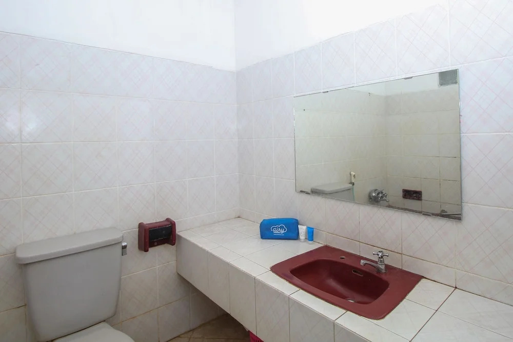 Airy Eco Syariah Kemang Selatan Delapan C3 Bangka Jakarta