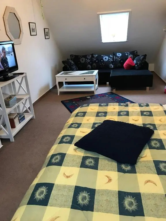 Ferienwohnung-307-mit-seitlichem-meerblick
