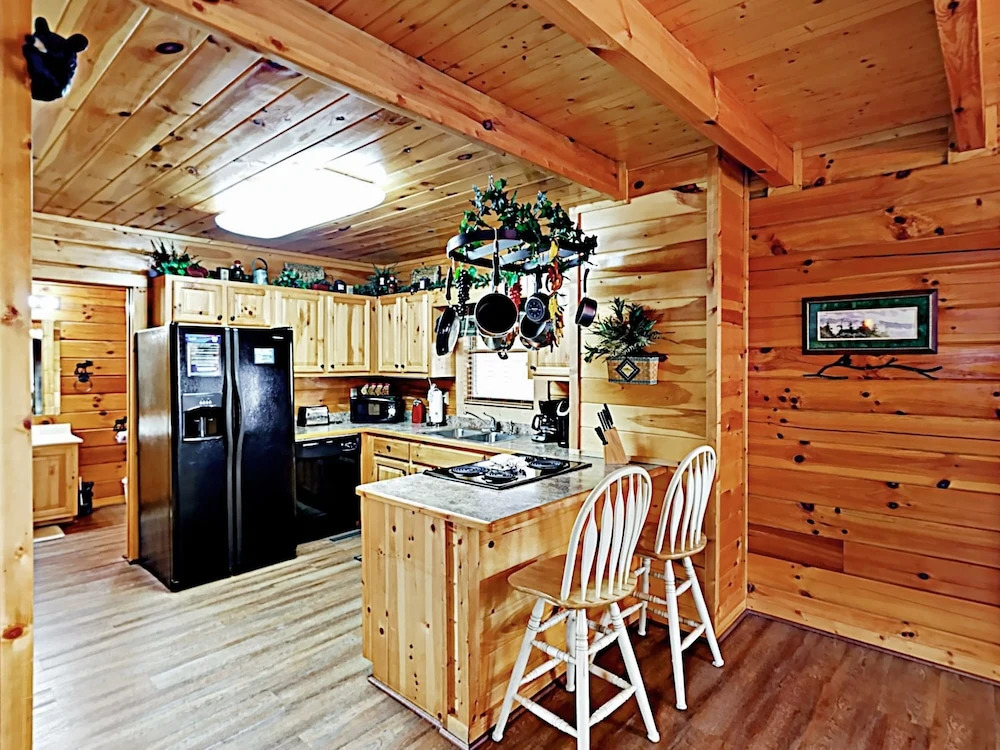 Eastern Sky Mountain Retreat - 2 Br Home
