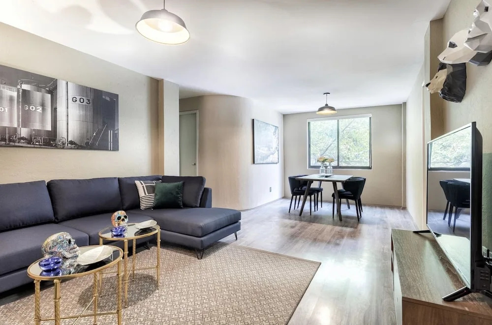 Tampico Apartments