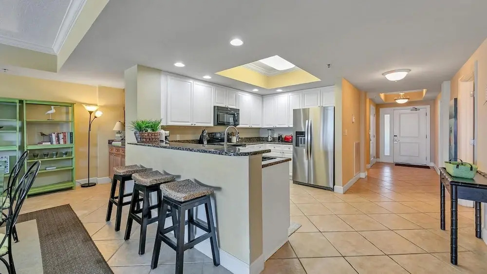 Harbor Landing 203b