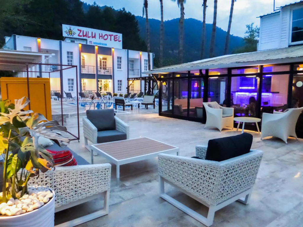 Zulu Hotel