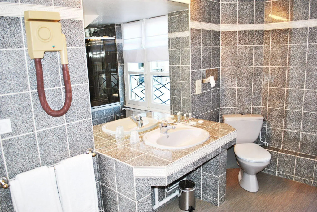 Logis Hotels - Le Saint Marcel