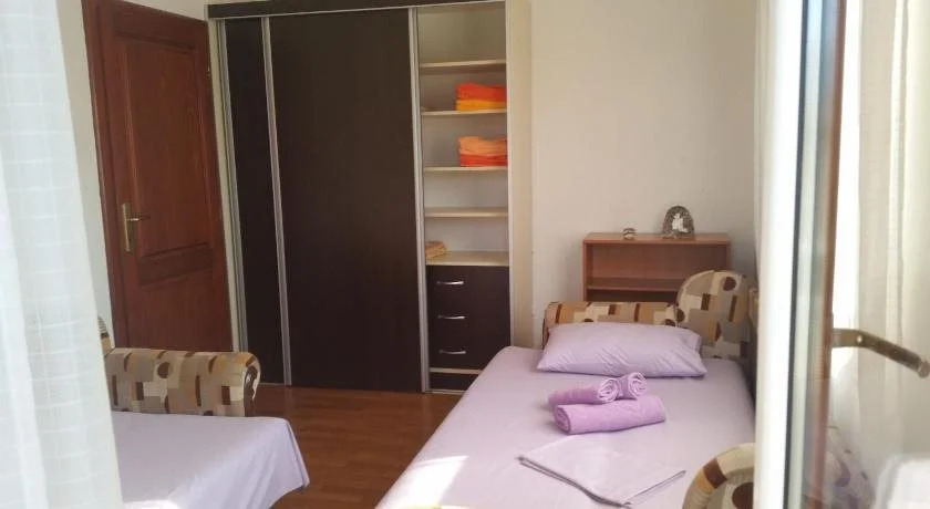Guest House Positive