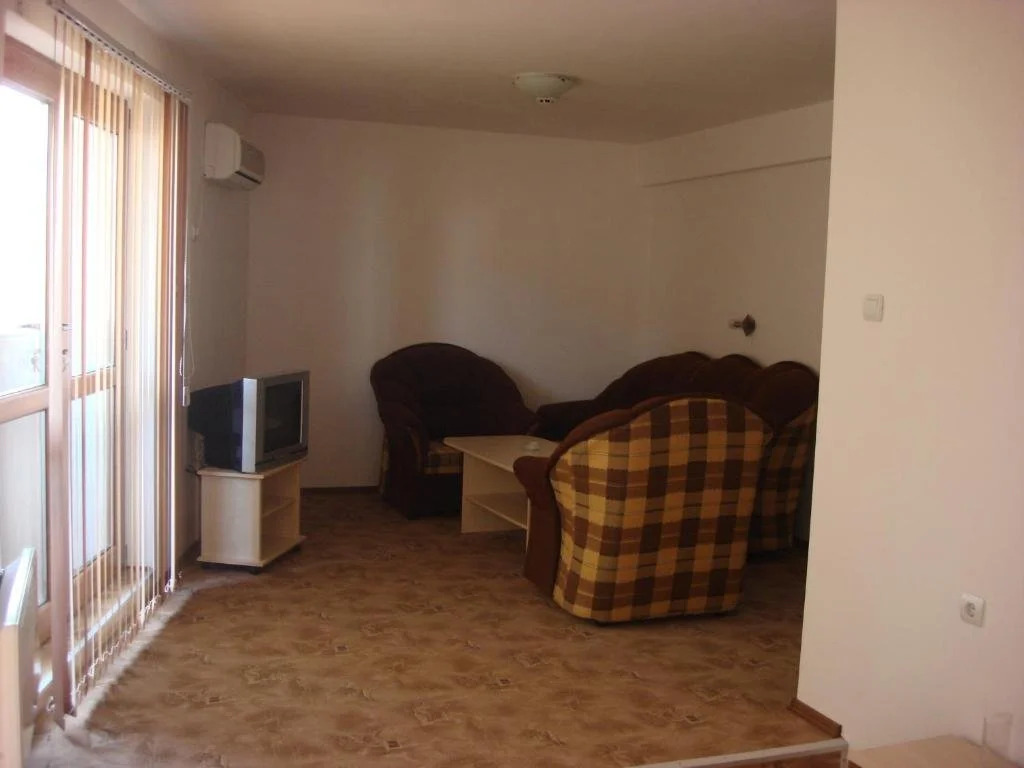 Eleni Palace