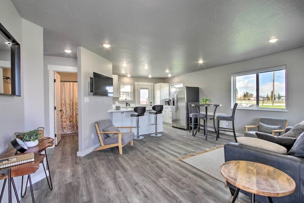 Bright + Modern Augusta Home - Walk to Town!