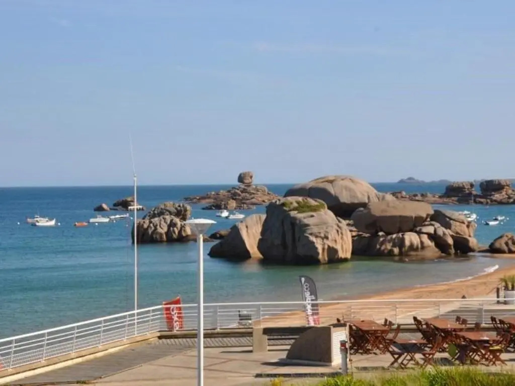 Appartement Trégastel, 2 pièces, 4 personnes - FR-1-368-127