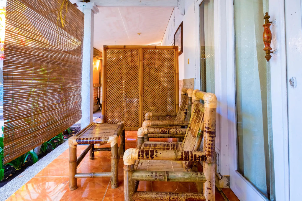 OYO 1373 Chili Gili