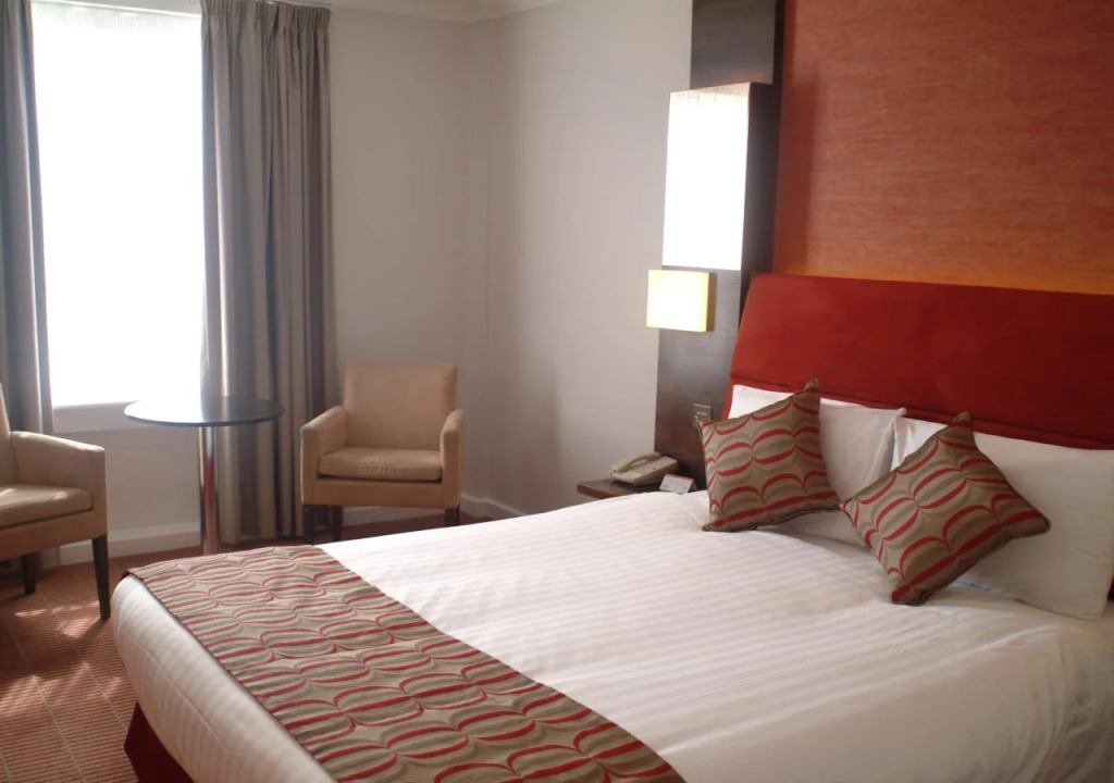The Dragon Hotel