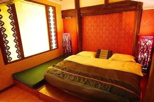 Lijiang Ancient City Ayutaya Hostels