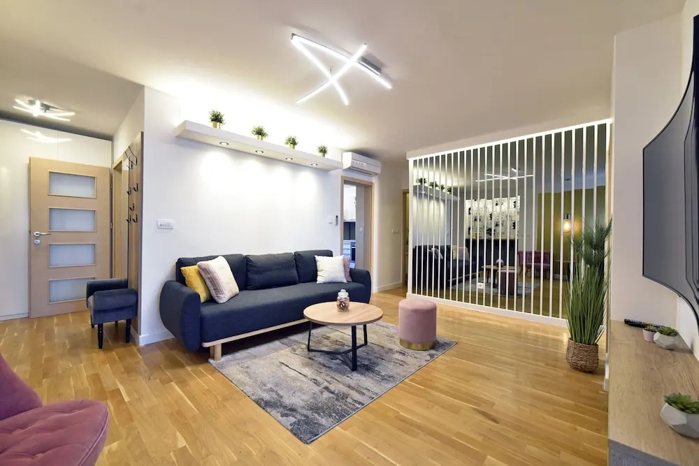 "D&M" Studio Apartments