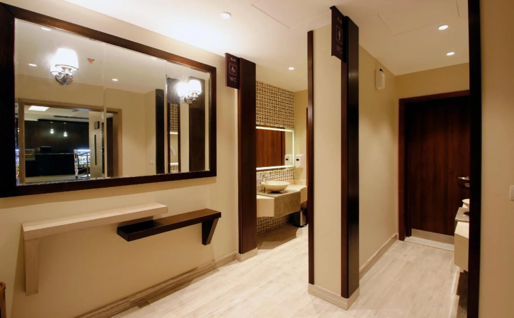 Best Level Hotel