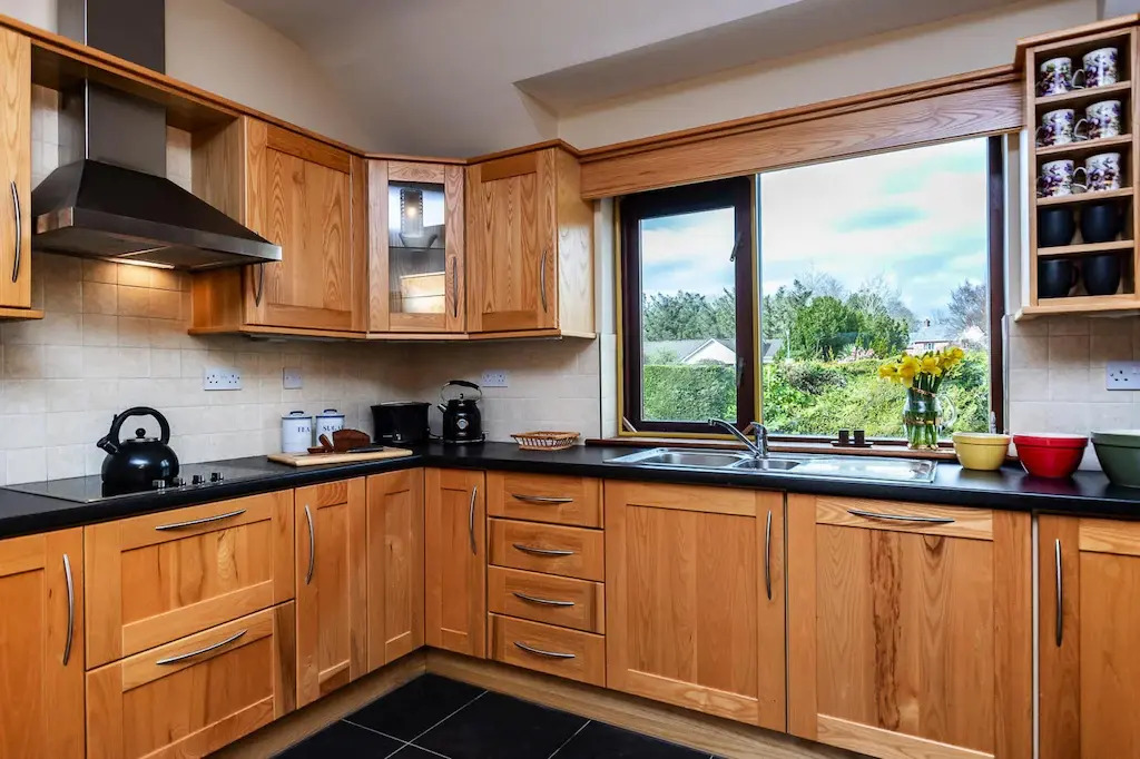 Semi-detached house, Kenmare