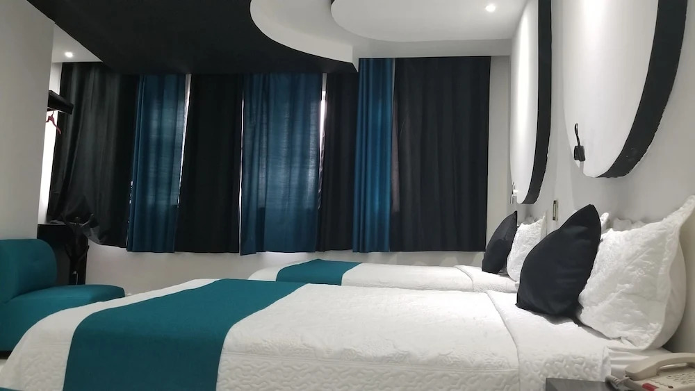 Hotel Dluxe