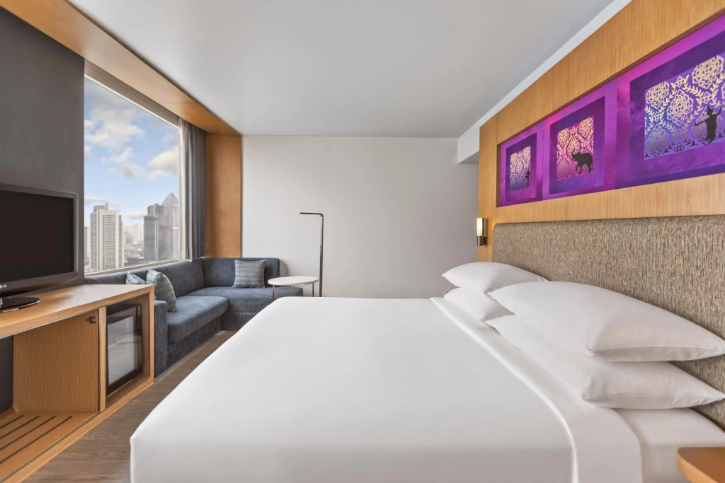 Aloft by Marriott Bangkok Sukhumvit 11