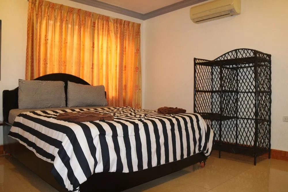 Mon Pa Pa Guesthouse