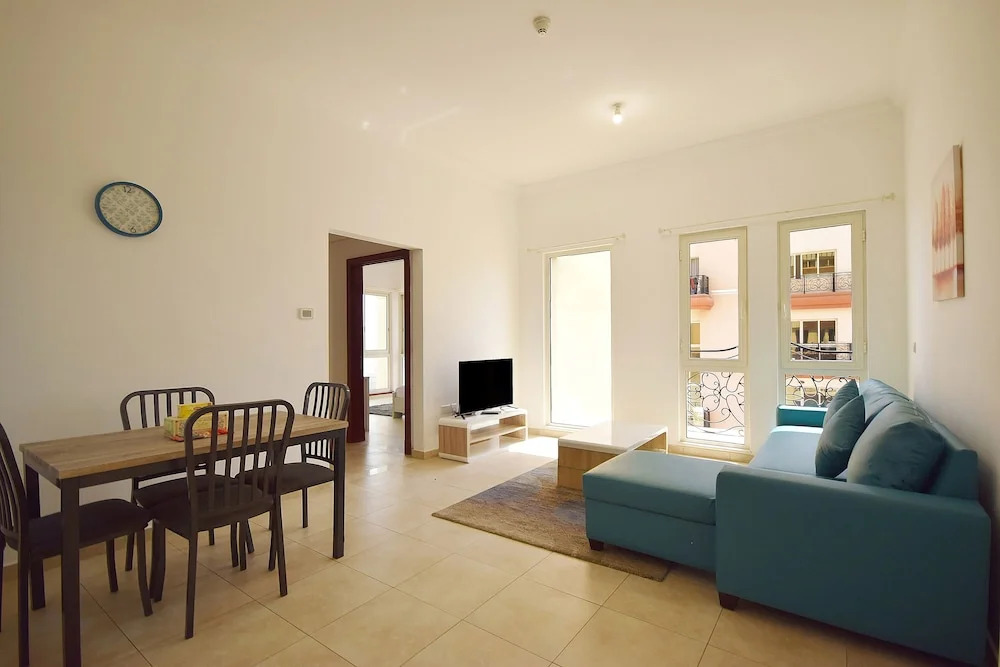 Key Host  - Canal Residence Euro