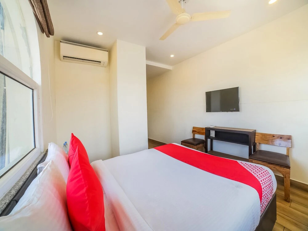 Oyo 29691 Hotel Avalon