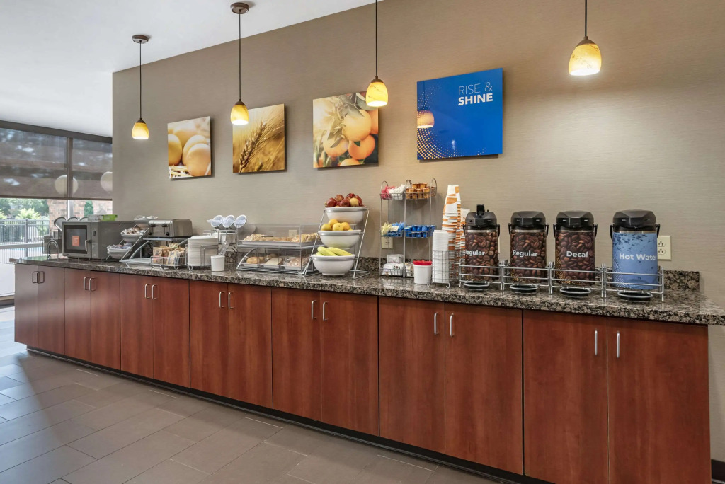Comfort Suites Flowood - Jackson Airport