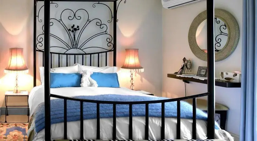 Kruger House Guest Cottages