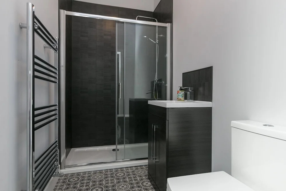 Holiday Rentals Ni-the Avenue Two