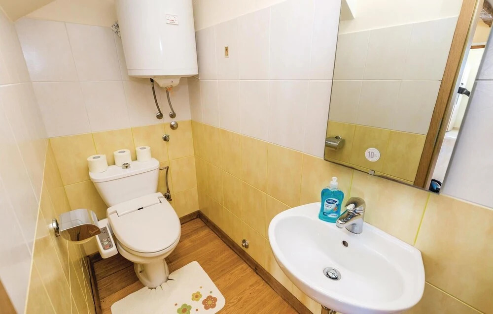 Beautiful Home In Kastav With Kitchen