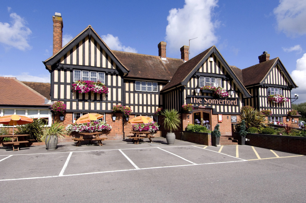 Premier Inn Christchurch - East