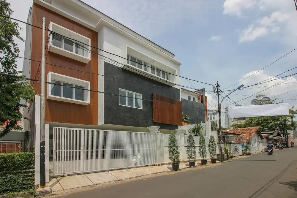 Airy Kebayoran Lama KPBD 11 Jakarta