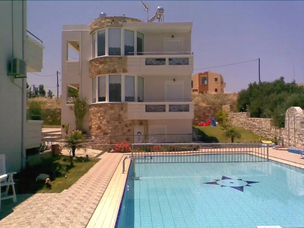 Cactus Villa Apartments