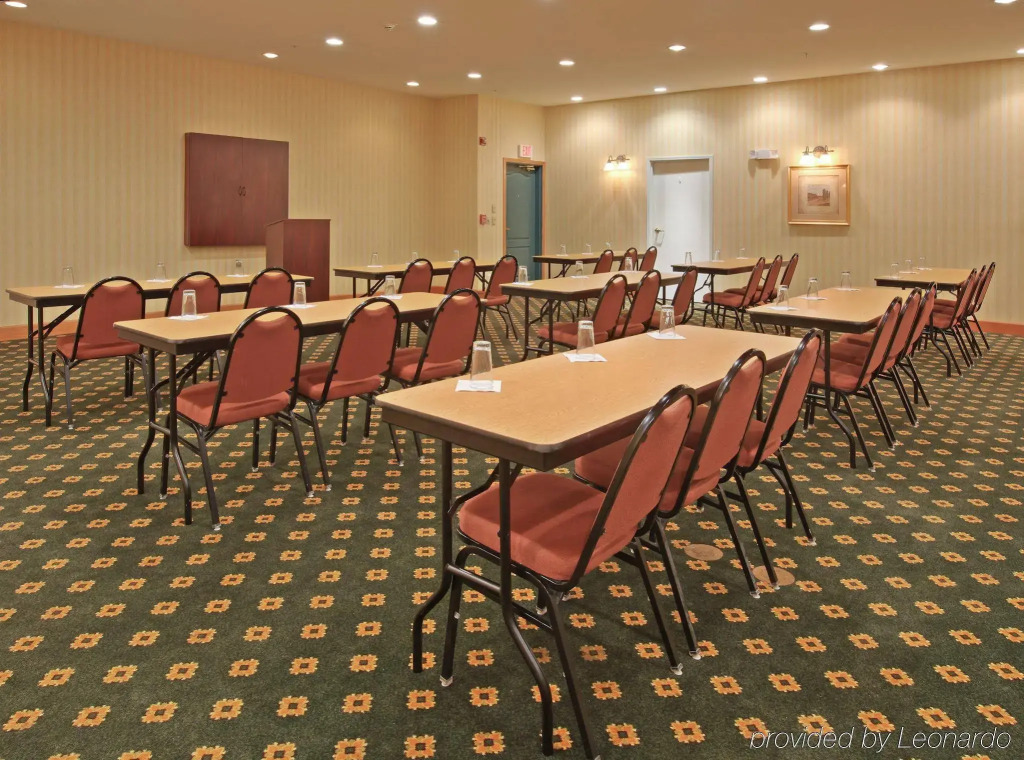Country Inn & Suites by Radisson, El Dorado, AR