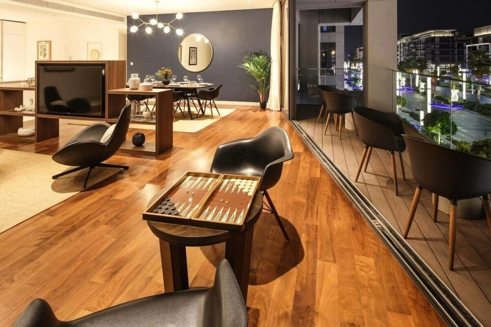Luxurious Getaway Right Across City Walk Mall
