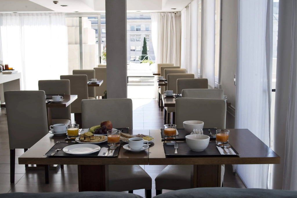 Moreno 820 by DOT Suites