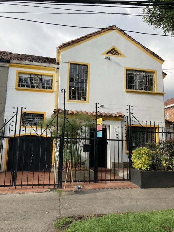 Vecinos by La Palmera