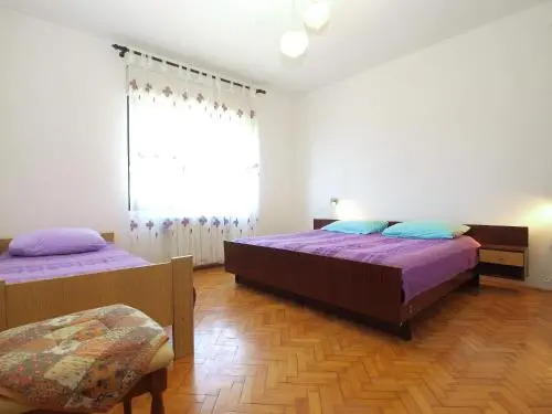 Apartment Zvonko 1565