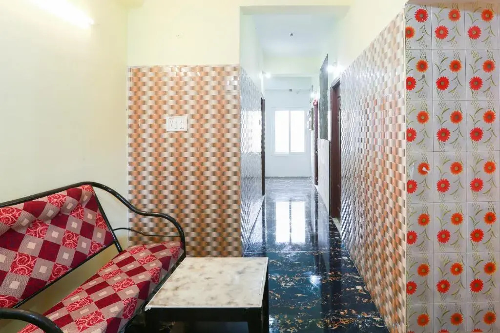 Ayyans Residency by OYO Rooms