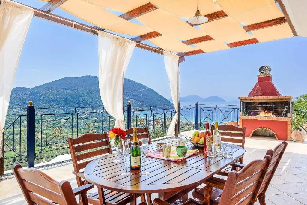 Ponti Beach Hotel