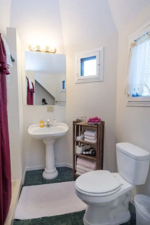 Harrison House Bed & Breakfast