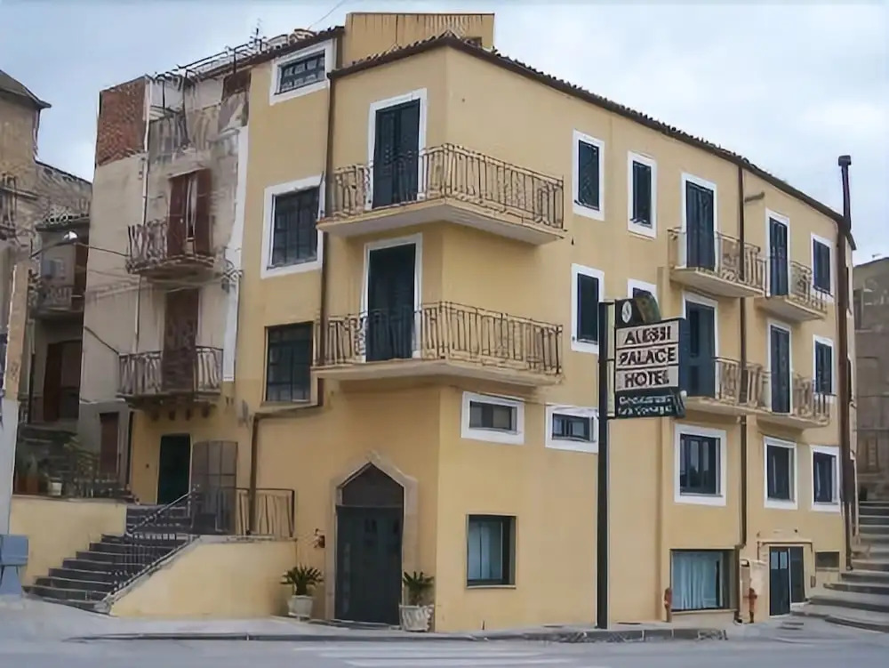 Alessi Palace Hotel