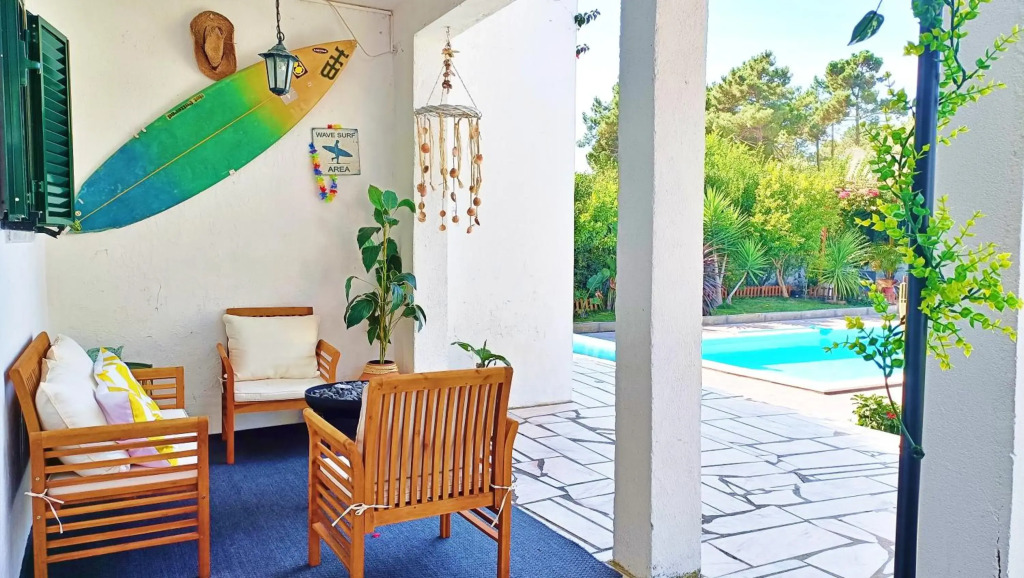 Casa da Lagoa - House by the Lagoon with Direct Access to the Beach