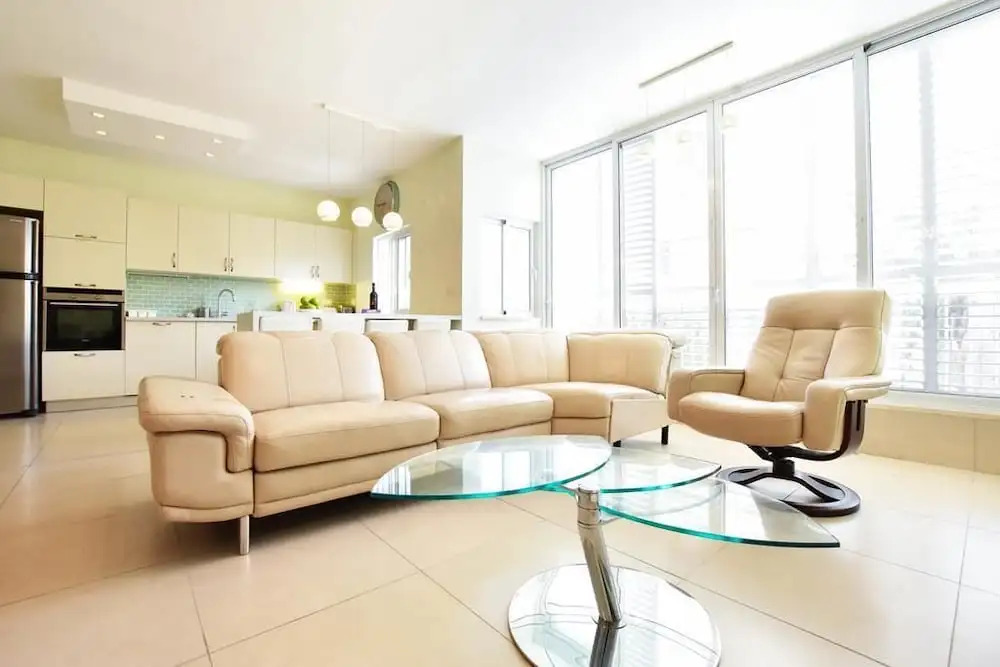 On Gordon Beach-Luxury- Stay at my Place