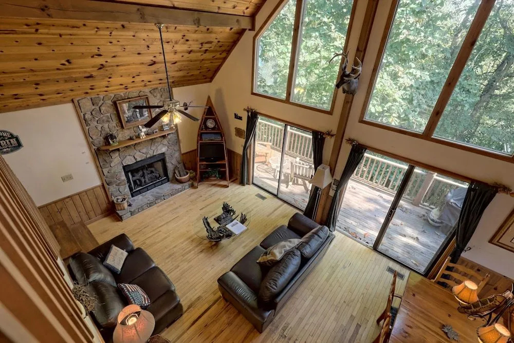 Eagle's Nest Hideaway