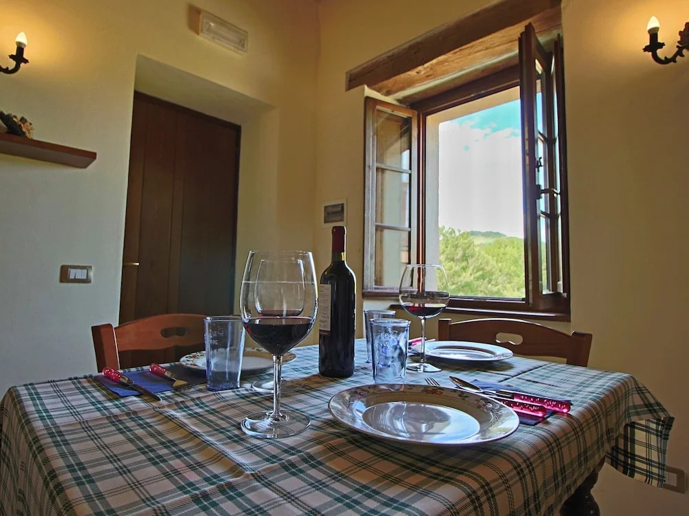 Cottage in Urbania With Pool & Terrace