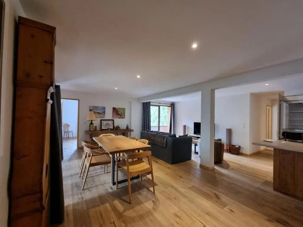 ALAIA- Appartement neuf T4 dans chalet avec garage